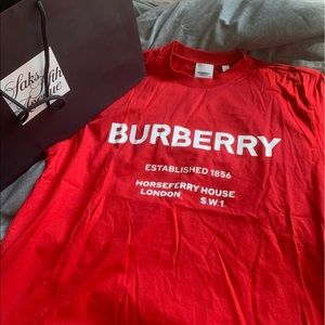 Burberry T-shirt